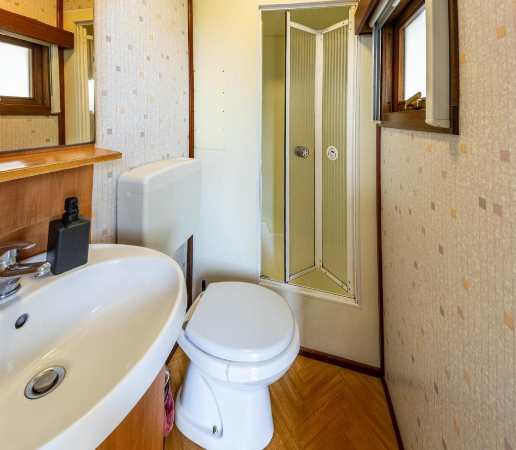 Mobilheim Chalet - Vyrovicka Prehrada Vyrovice エクステリア 写真
