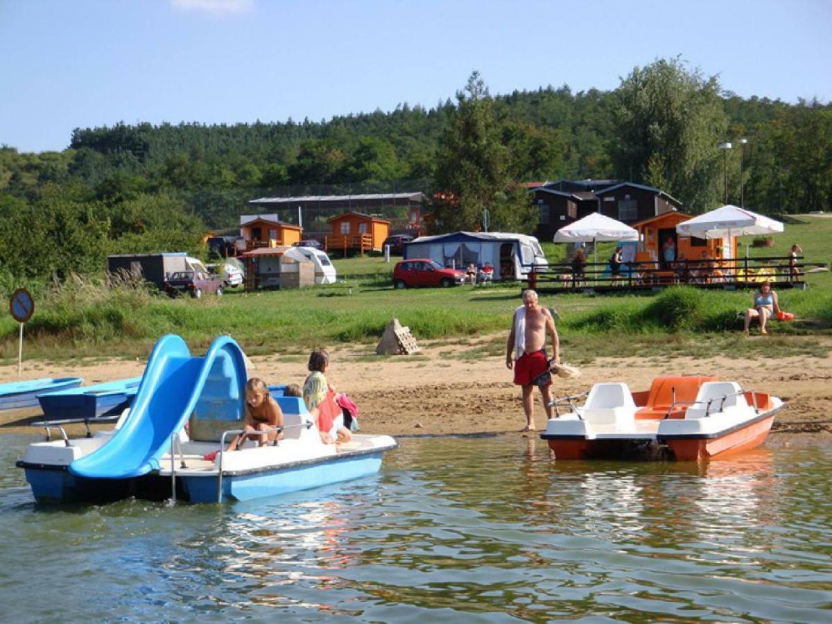 Mobilheim Chalet - Vyrovicka Prehrada Vyrovice エクステリア 写真