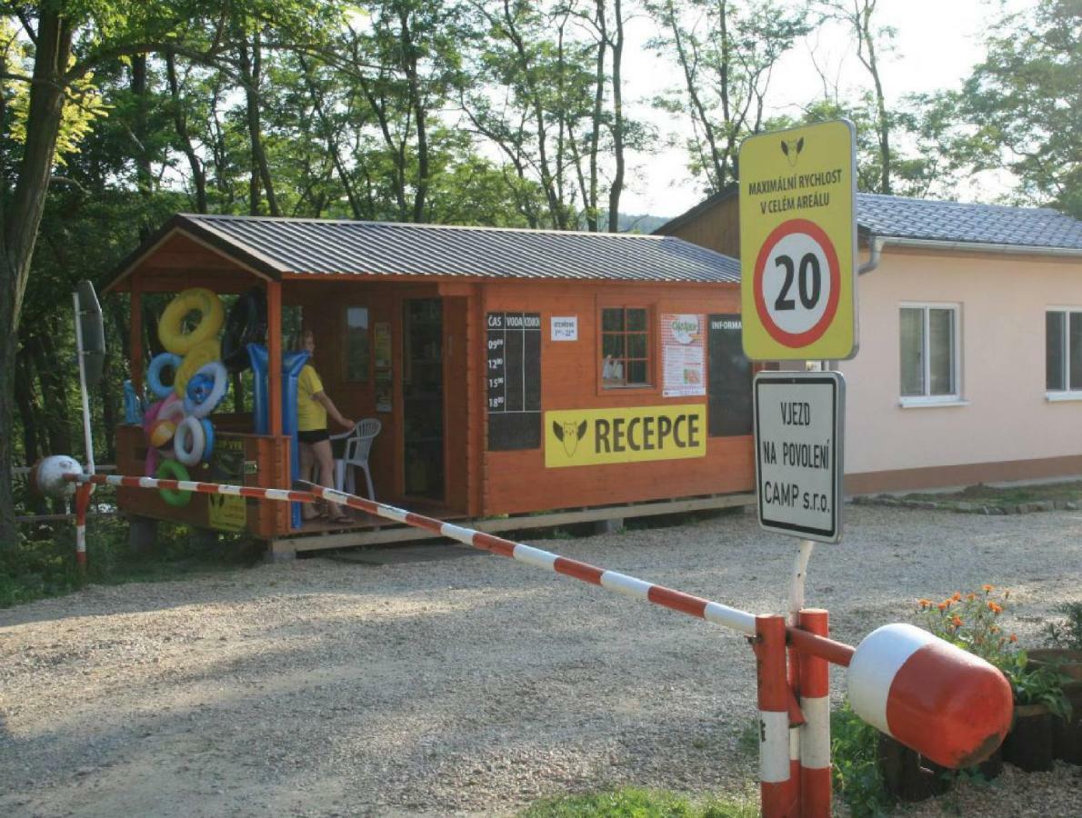 Mobilheim Chalet - Vyrovicka Prehrada Vyrovice エクステリア 写真